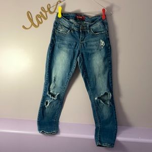 Low waisted jeans